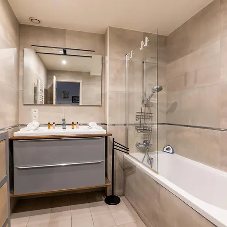 Veeve - Beating Heart *